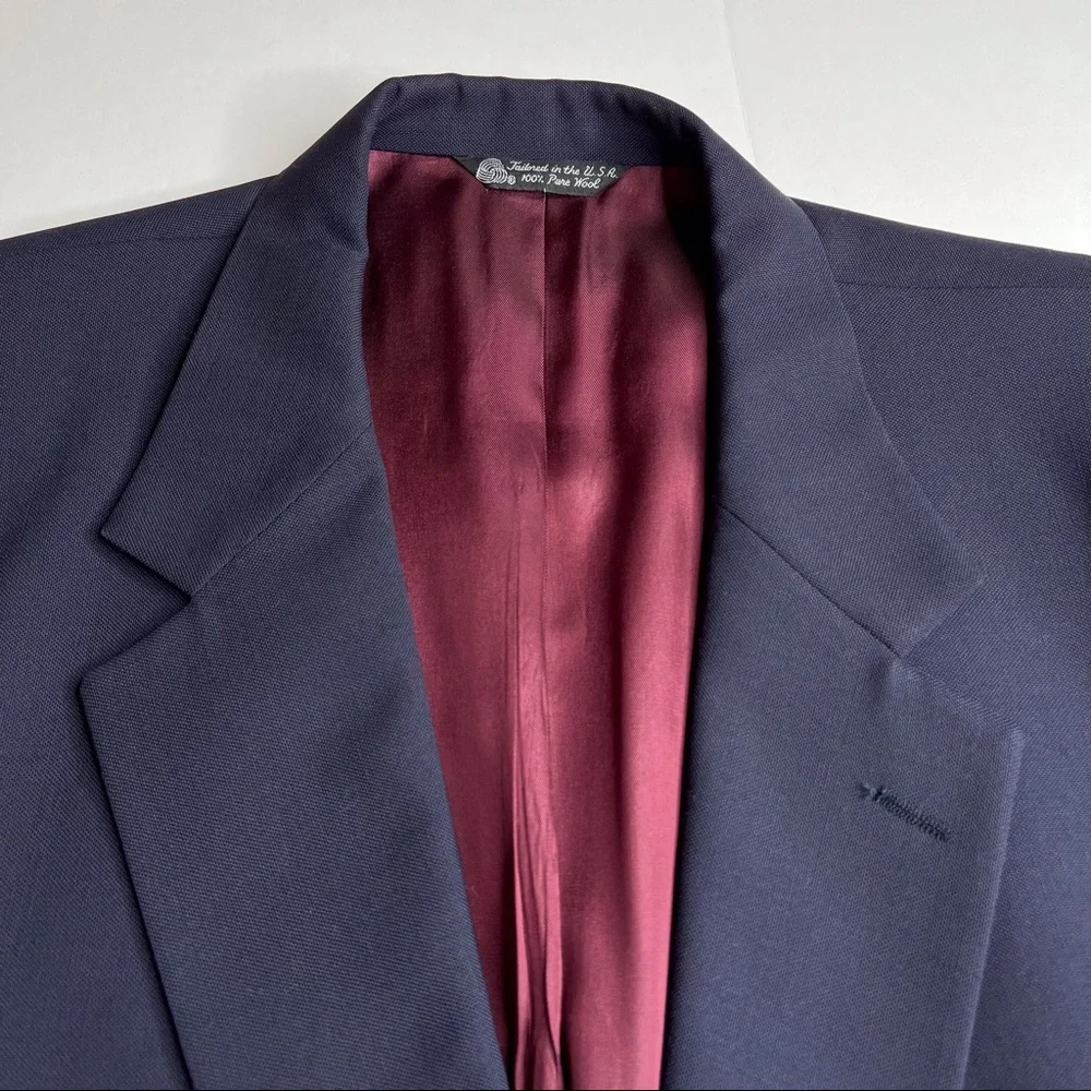 Vintage Halston Navy Wool Blazer 44 Union-Made in USA Gold Buttons Preppy